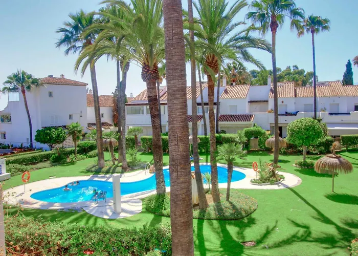 1176 Front 2 Pools Bahia 펜션 마르베야